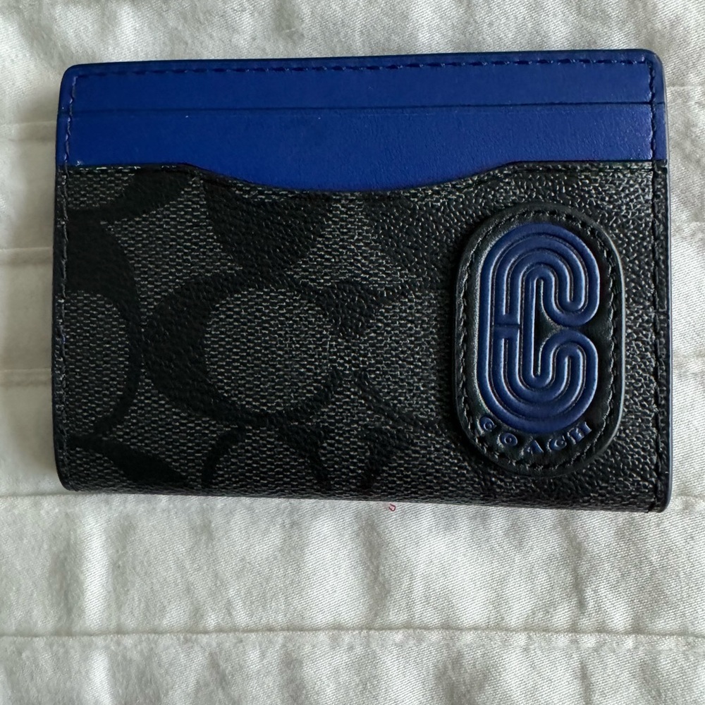 Magnetic Card Case In Signature Canvas With Coach Patch